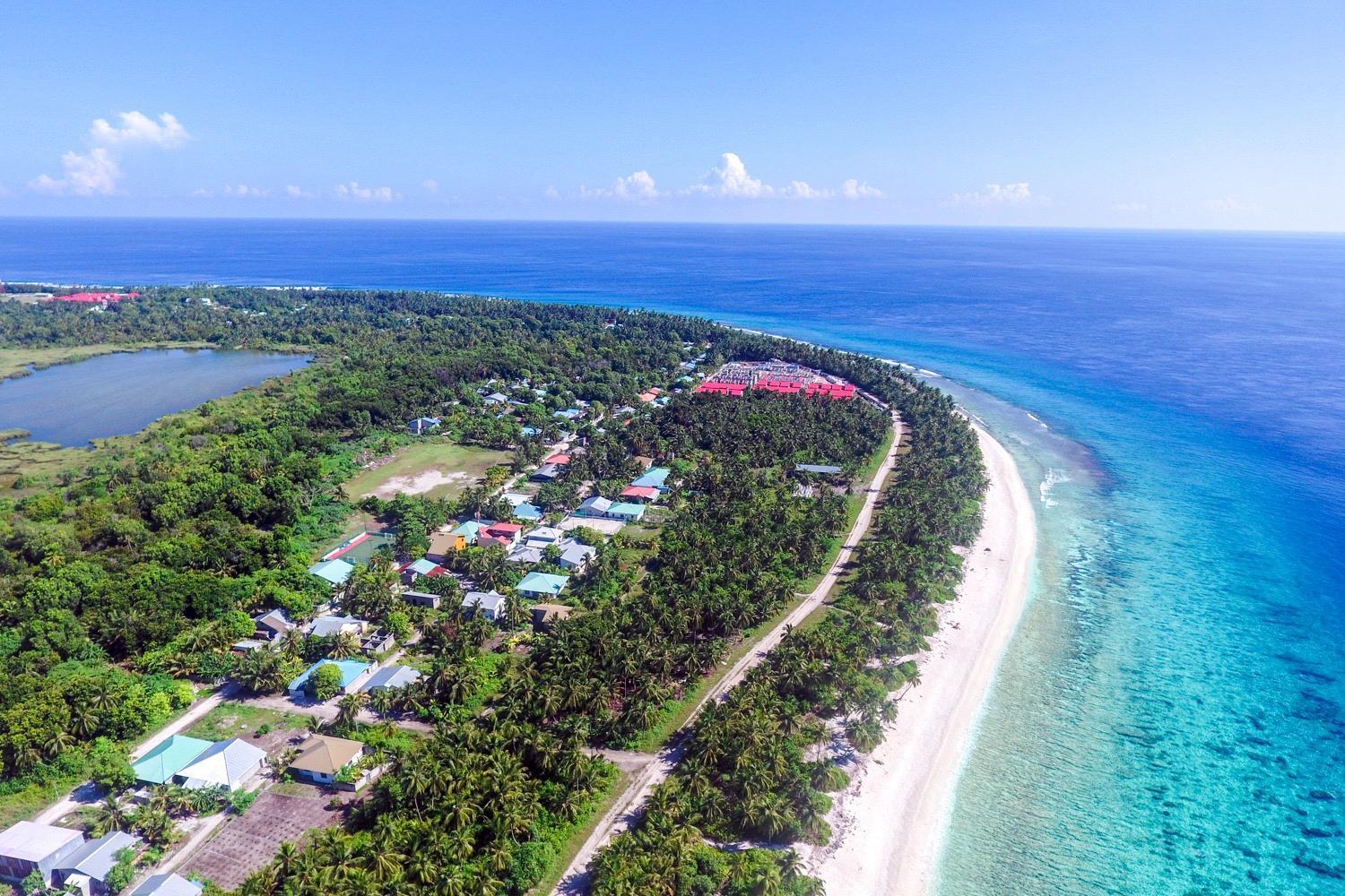 Отель Millennium Fuvahmulah Экстерьер фото